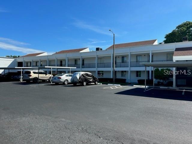 View CLEARWATER, FL 33765 condo