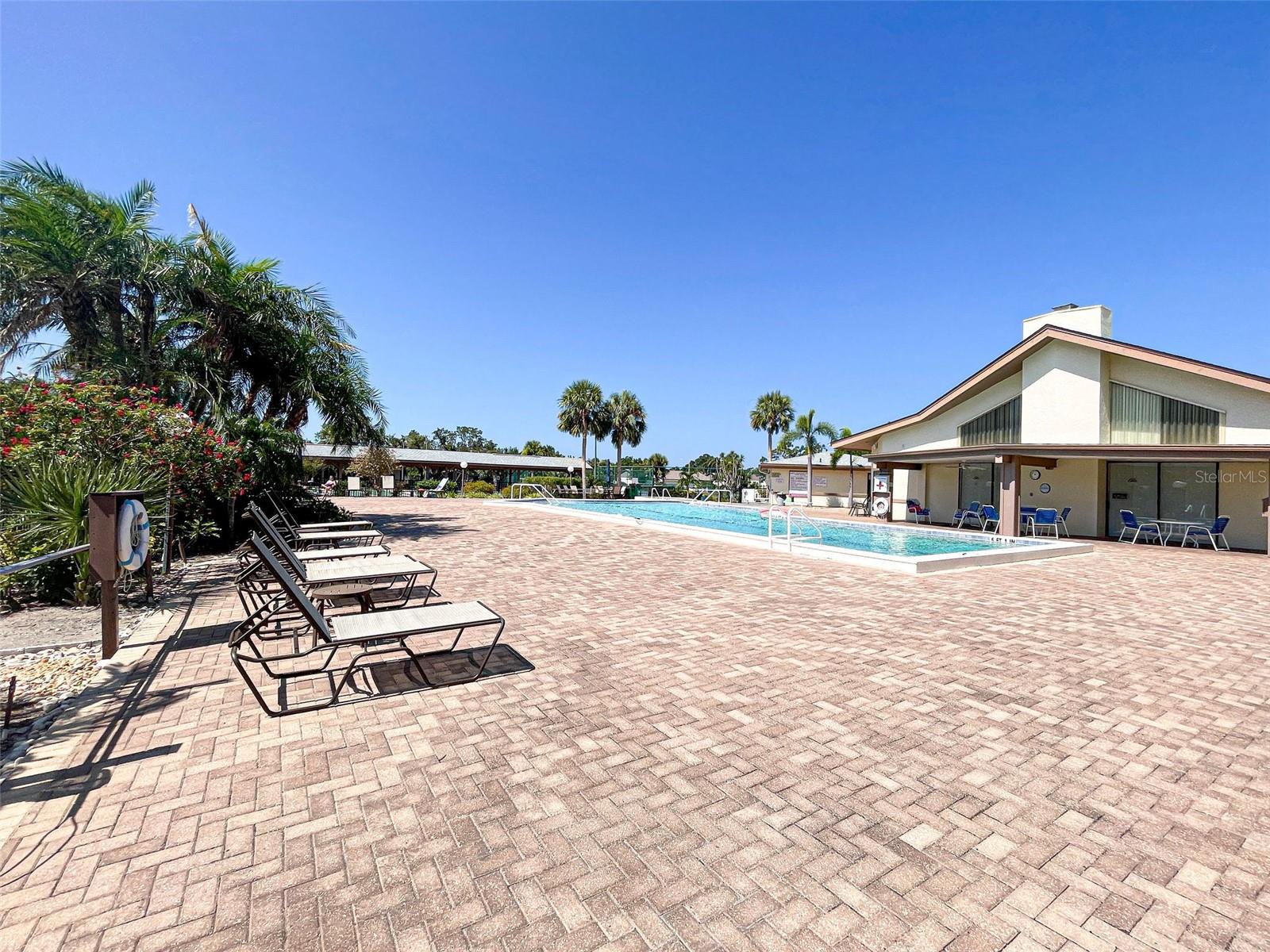 FOXWOOD - Residential