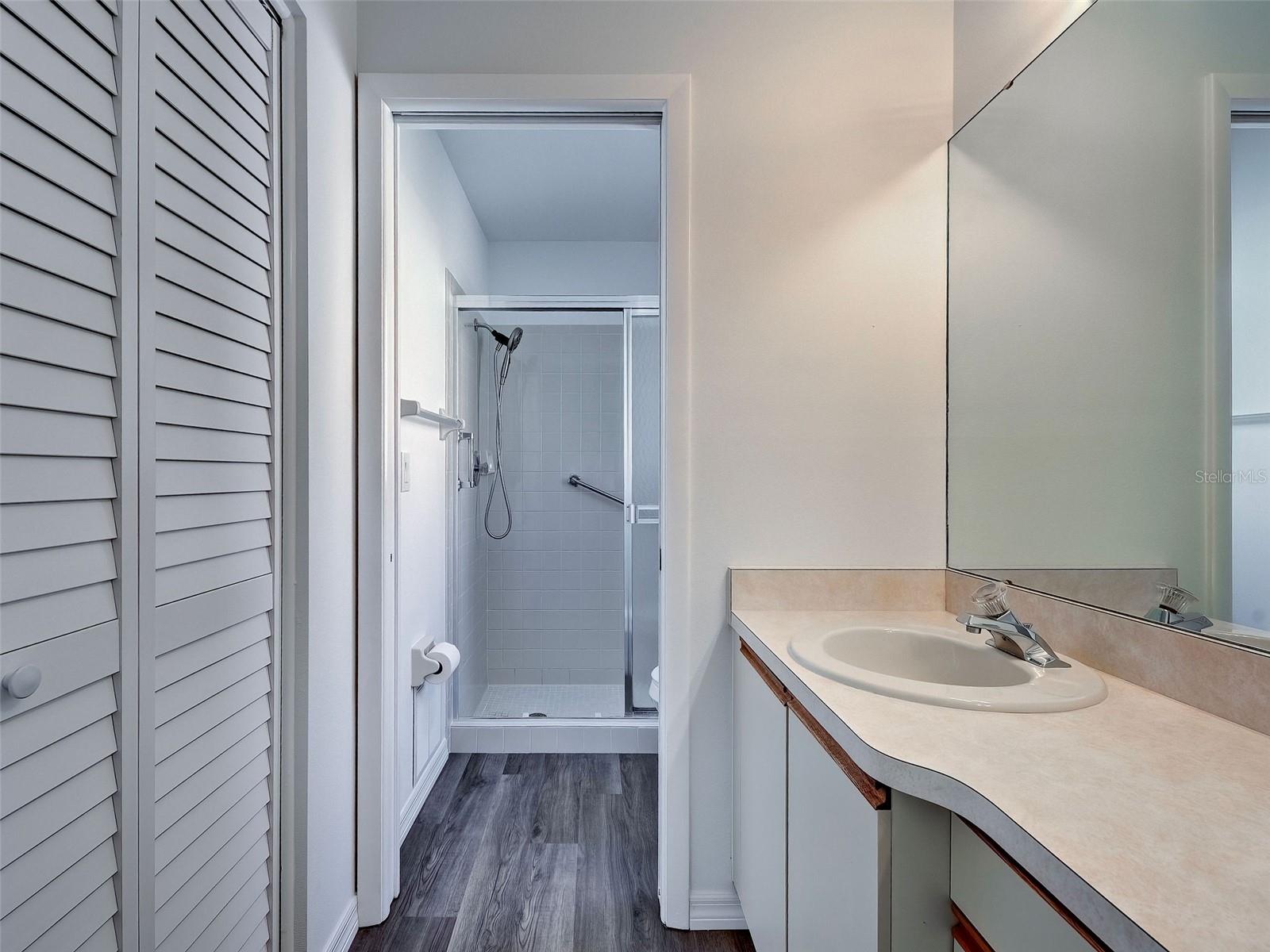 FOXWOOD - Residential