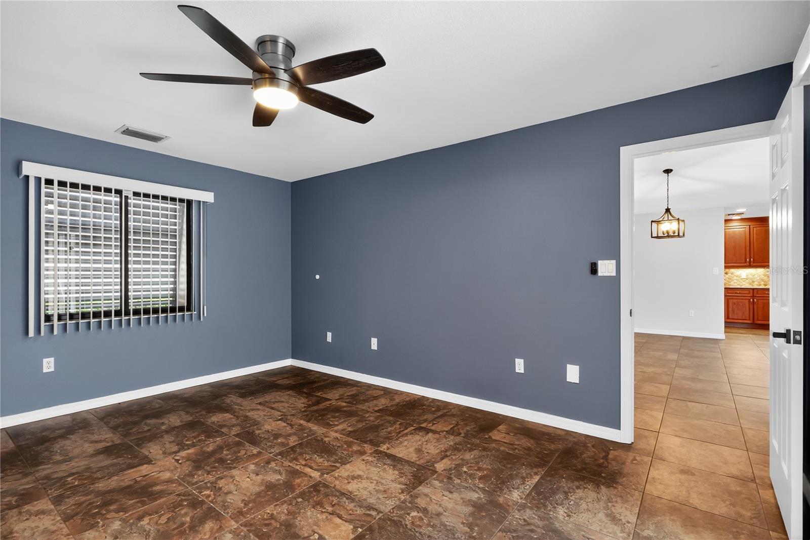 VISTA DEL LARGO CONDOMINIUMS - Residential