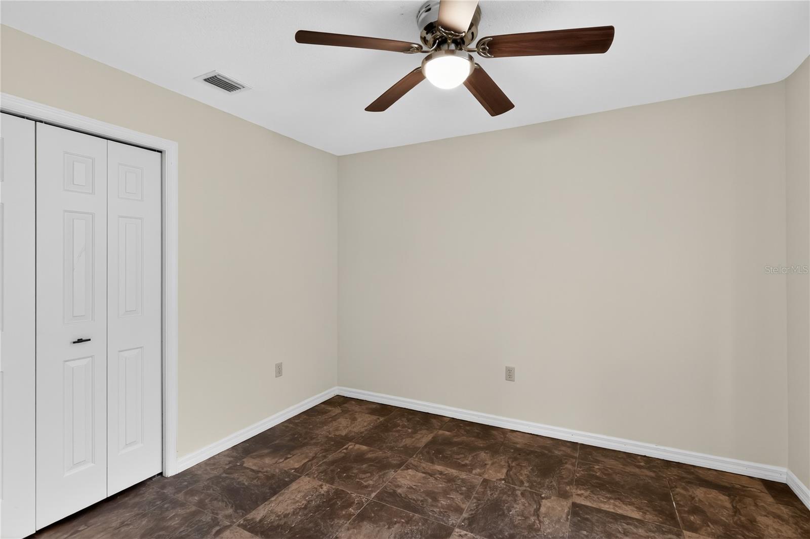 VISTA DEL LARGO CONDOMINIUMS - Residential