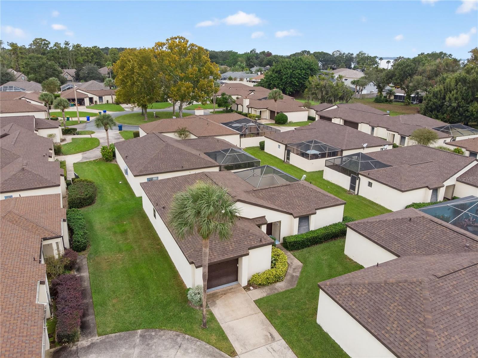 VISTA DEL LARGO CONDOMINIUMS - Residential