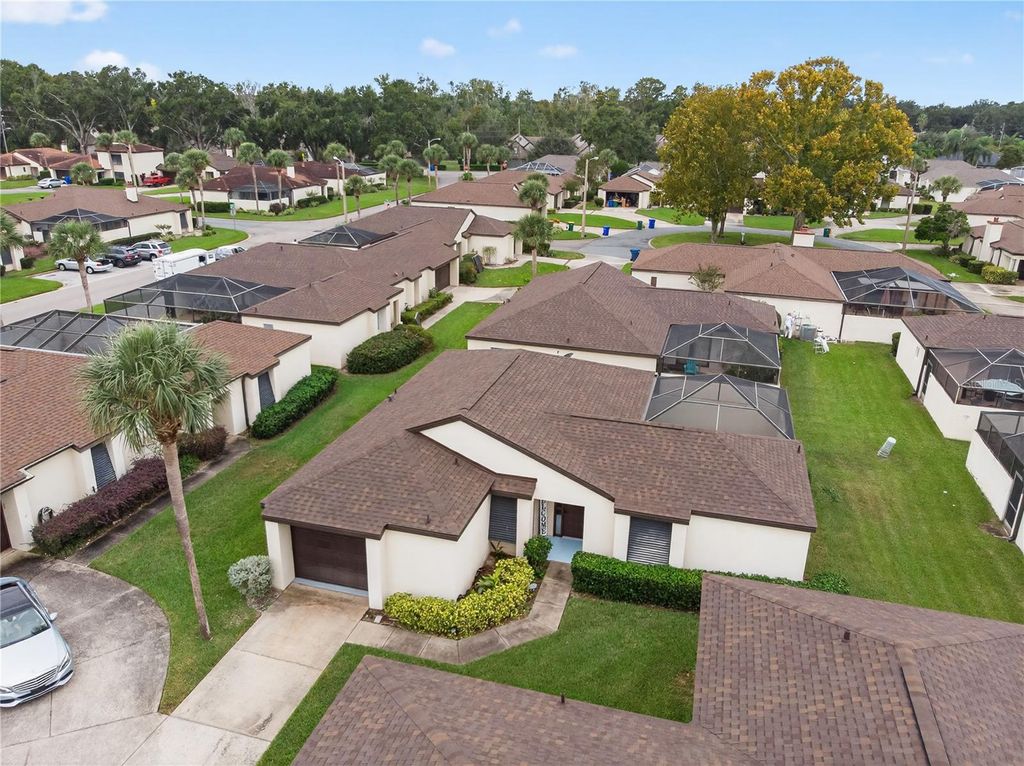 Photo of 1948 Magnolia Circle #48A, Tavares, FL 32778 (MLS # O6355171)
