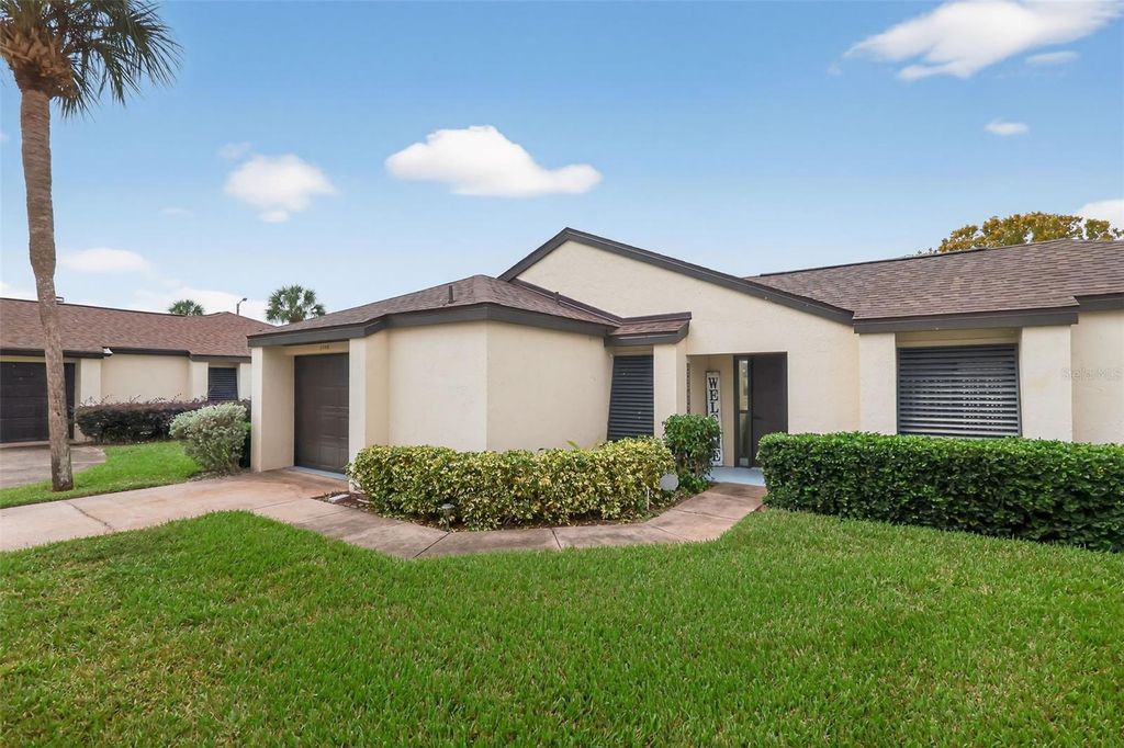 Photo of 1948 Magnolia Circle #48A, Tavares, FL 32778 (MLS # O6355171)