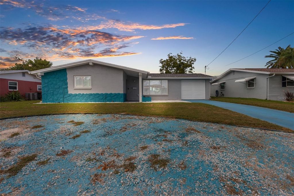 Photo of 12535 Third Isle, Hudson, FL 34667 (MLS # W7876003)