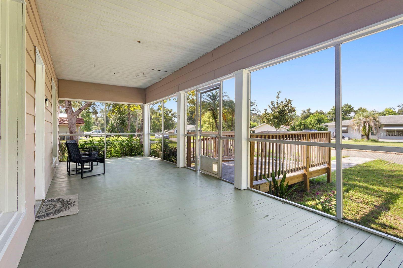 245 W MAGNOLIA STREET
