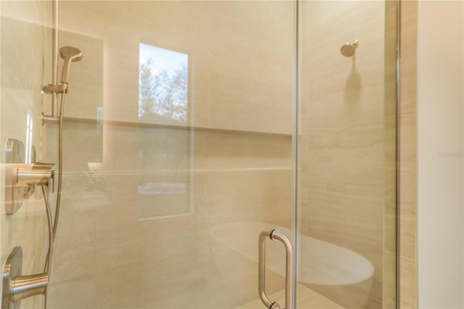 LANDINGS AT LAKE SAWYER - Residential