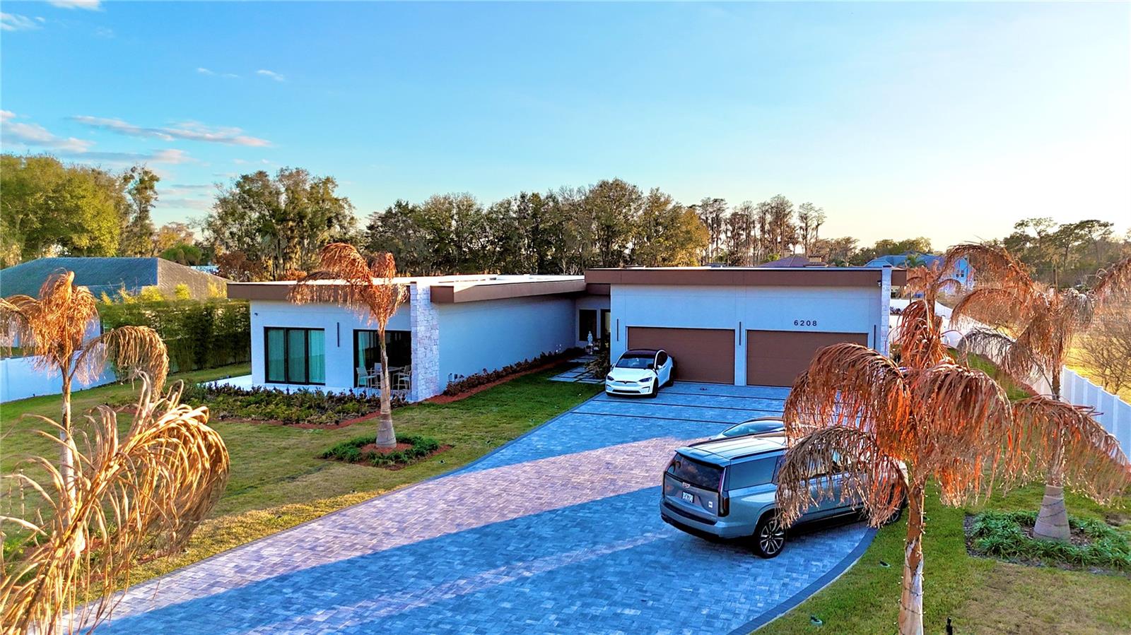 LANDINGS AT LAKE SAWYER - Residential