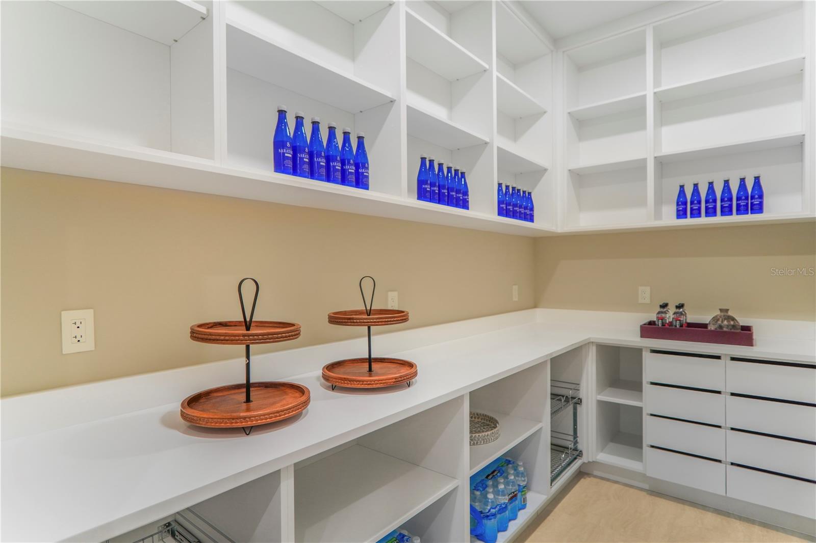 LANDINGS AT LAKE SAWYER - Residential