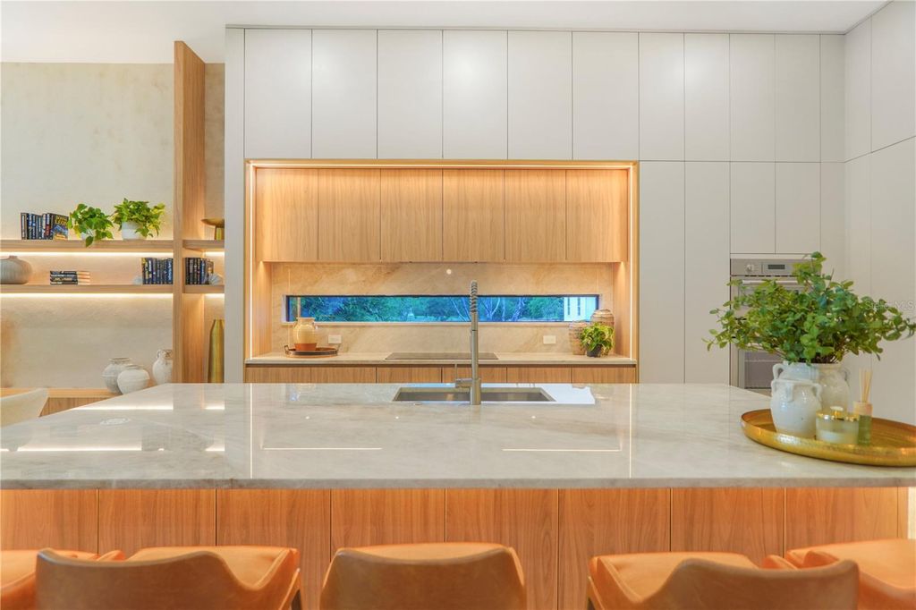 Photo of 6208 Winter Garden Vineland Road, Windermere, FL 34786 (MLS # O6382642)