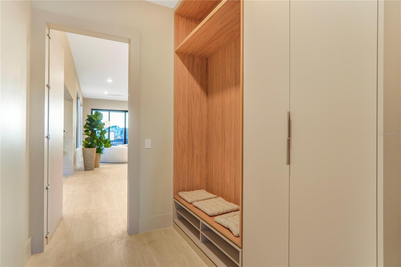 LANDINGS AT LAKE SAWYER - Residential