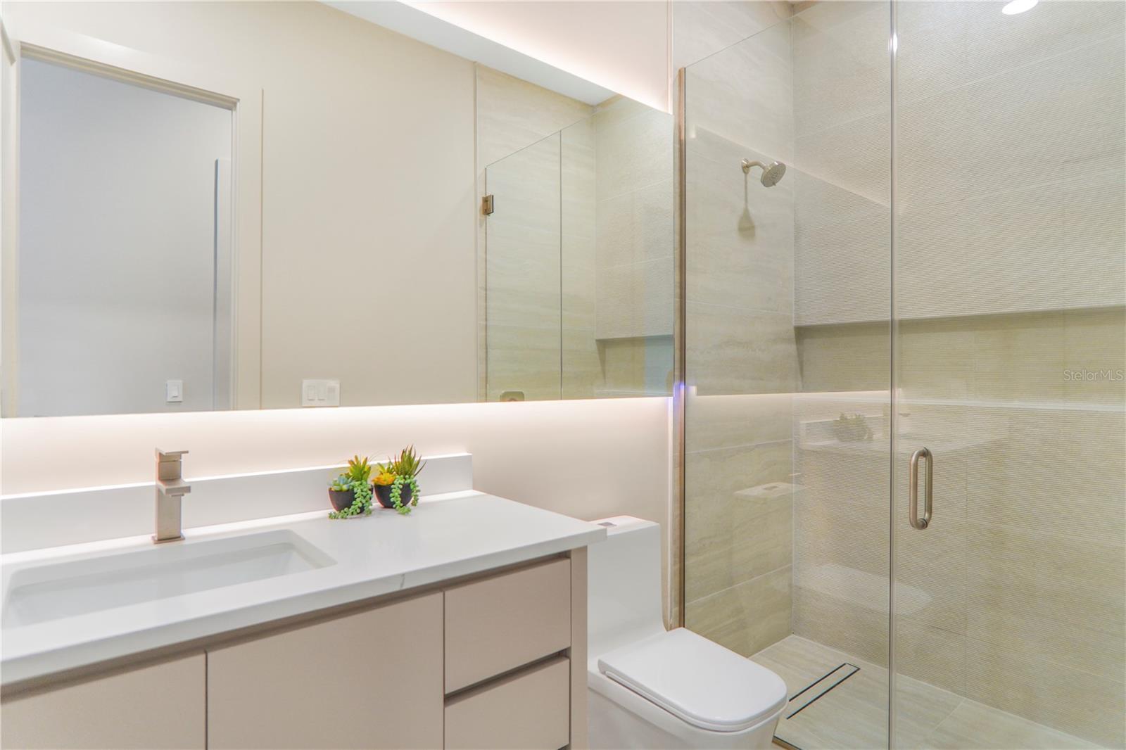 LANDINGS AT LAKE SAWYER - Residential