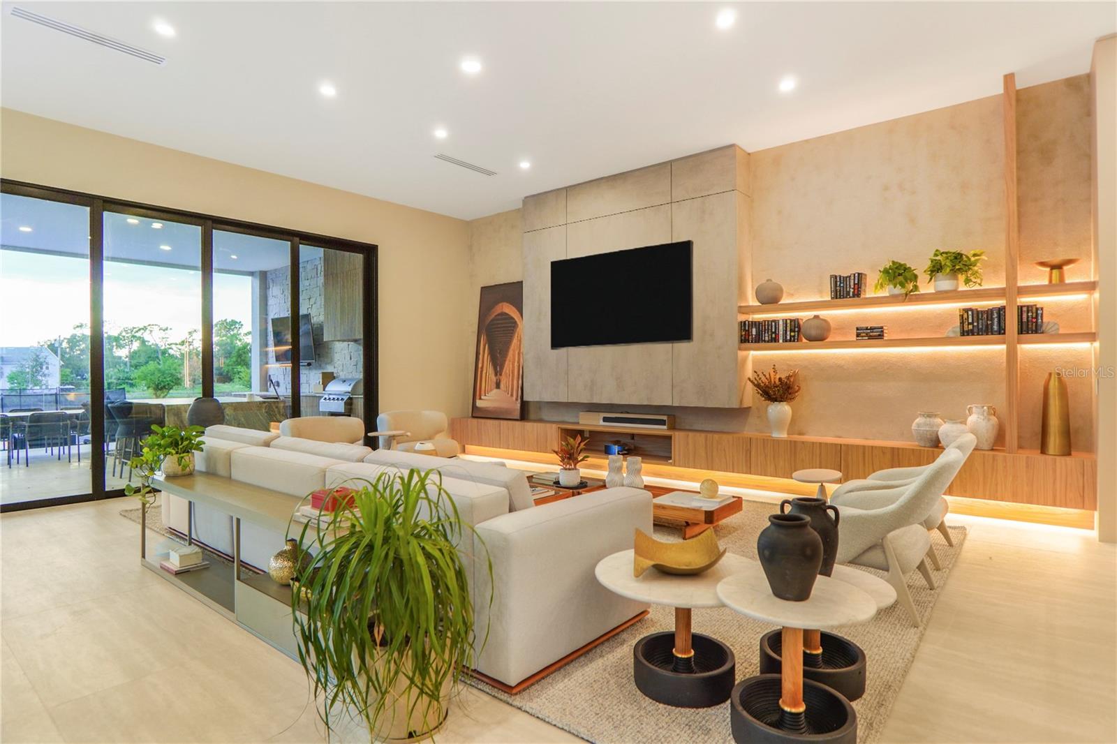 LANDINGS AT LAKE SAWYER - Residential