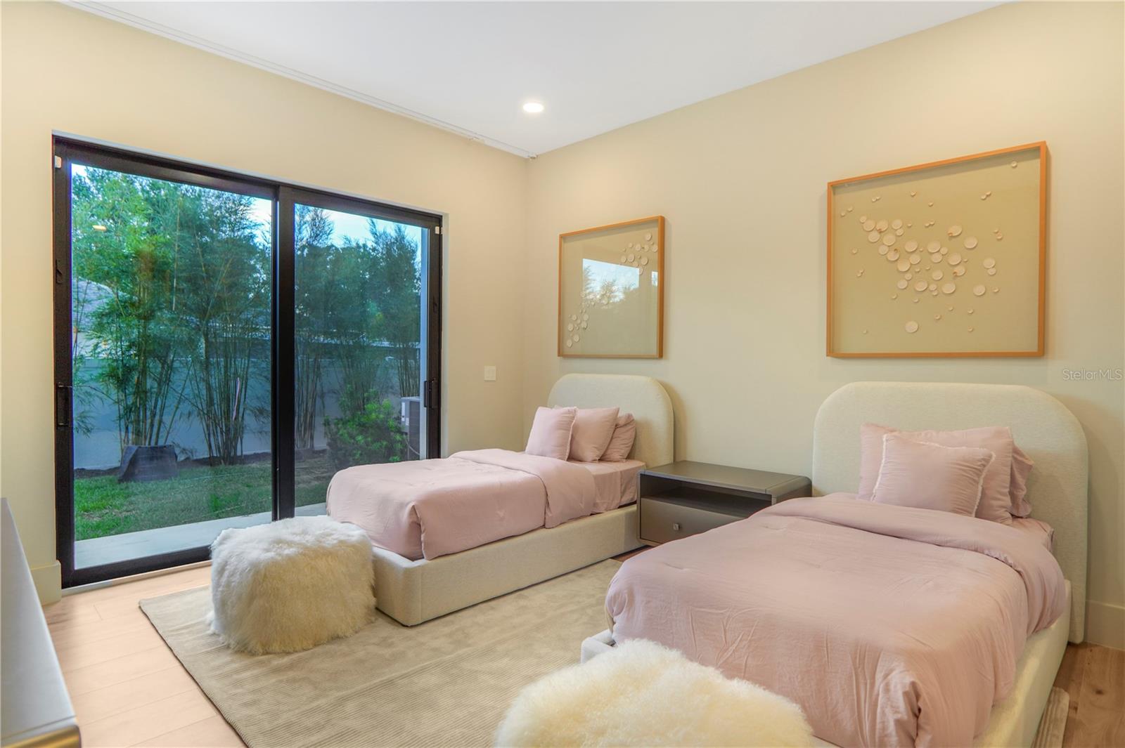 LANDINGS AT LAKE SAWYER - Residential