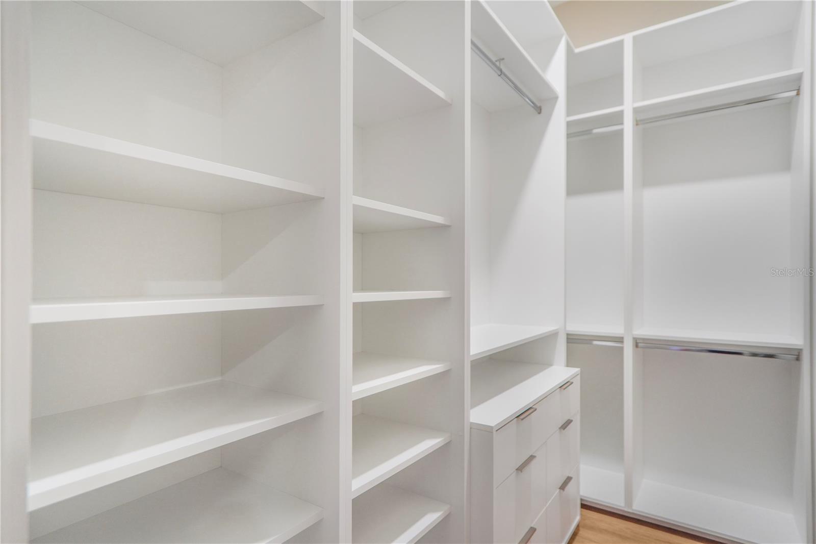 LANDINGS AT LAKE SAWYER - Residential