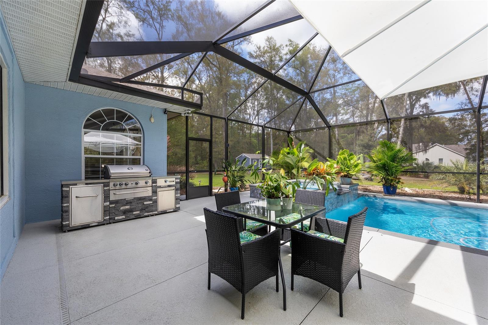 SUMMIT DOWNS - Residential