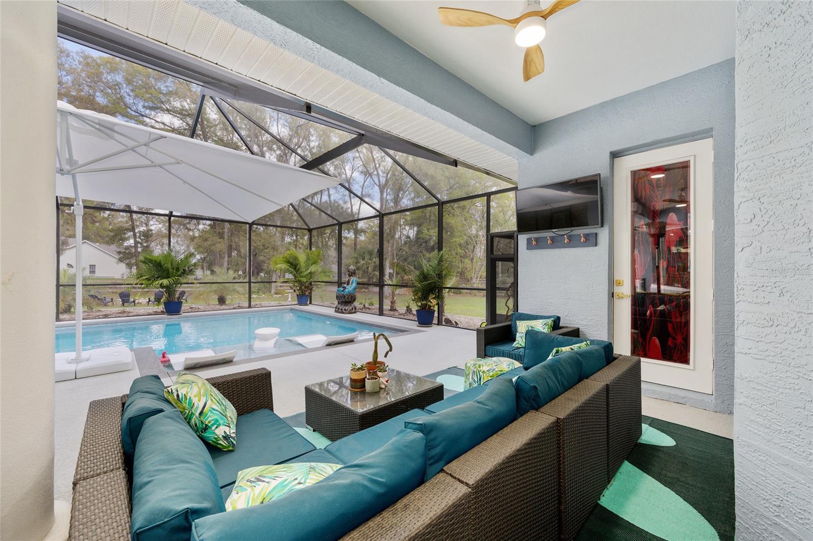 SUMMIT DOWNS - Residential