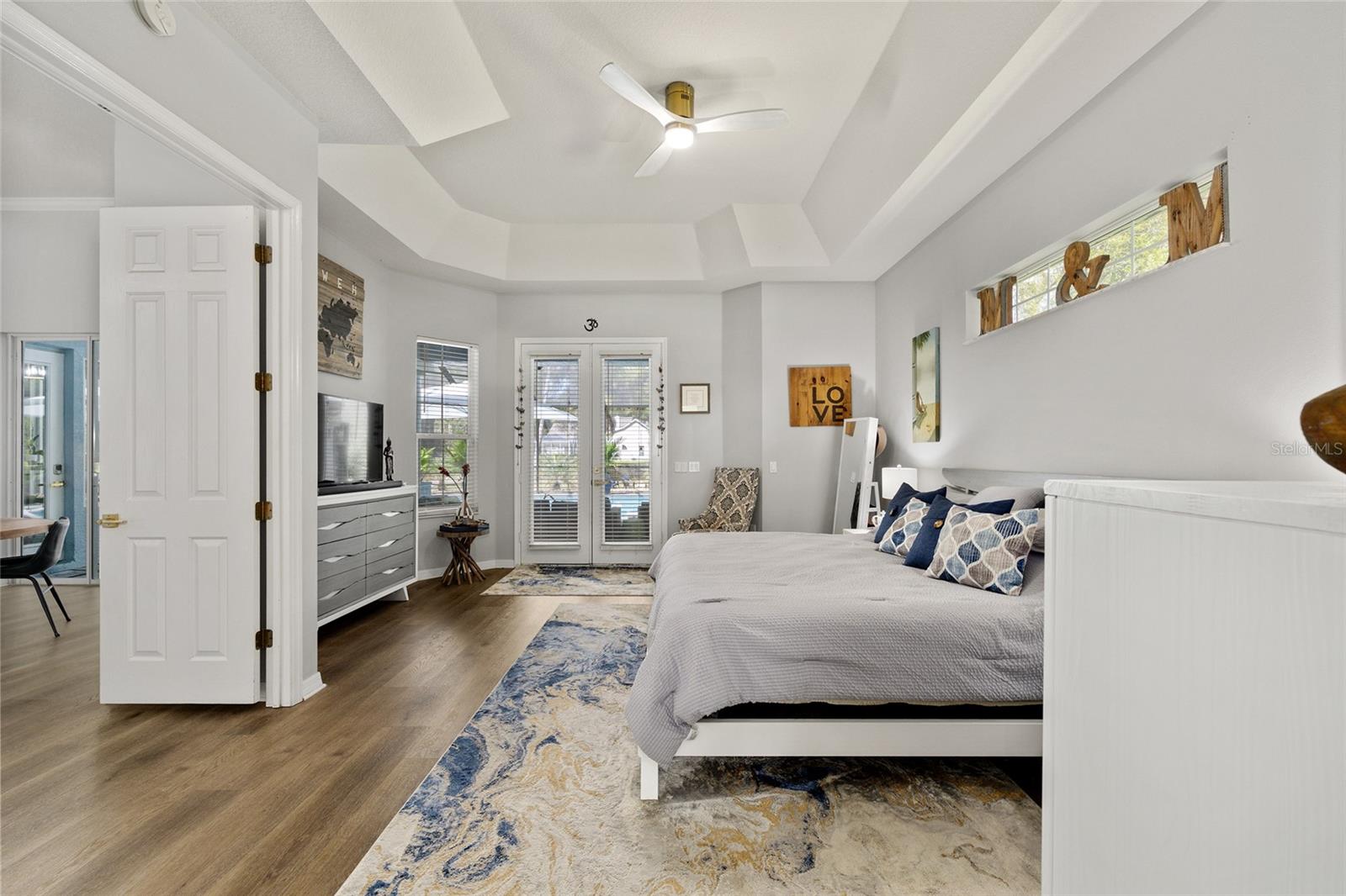 SUMMIT DOWNS - Residential