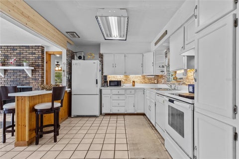 Tiny photo for 17250 NW 26th Court, Trenton, FL 32693 (MLS # GC541578)