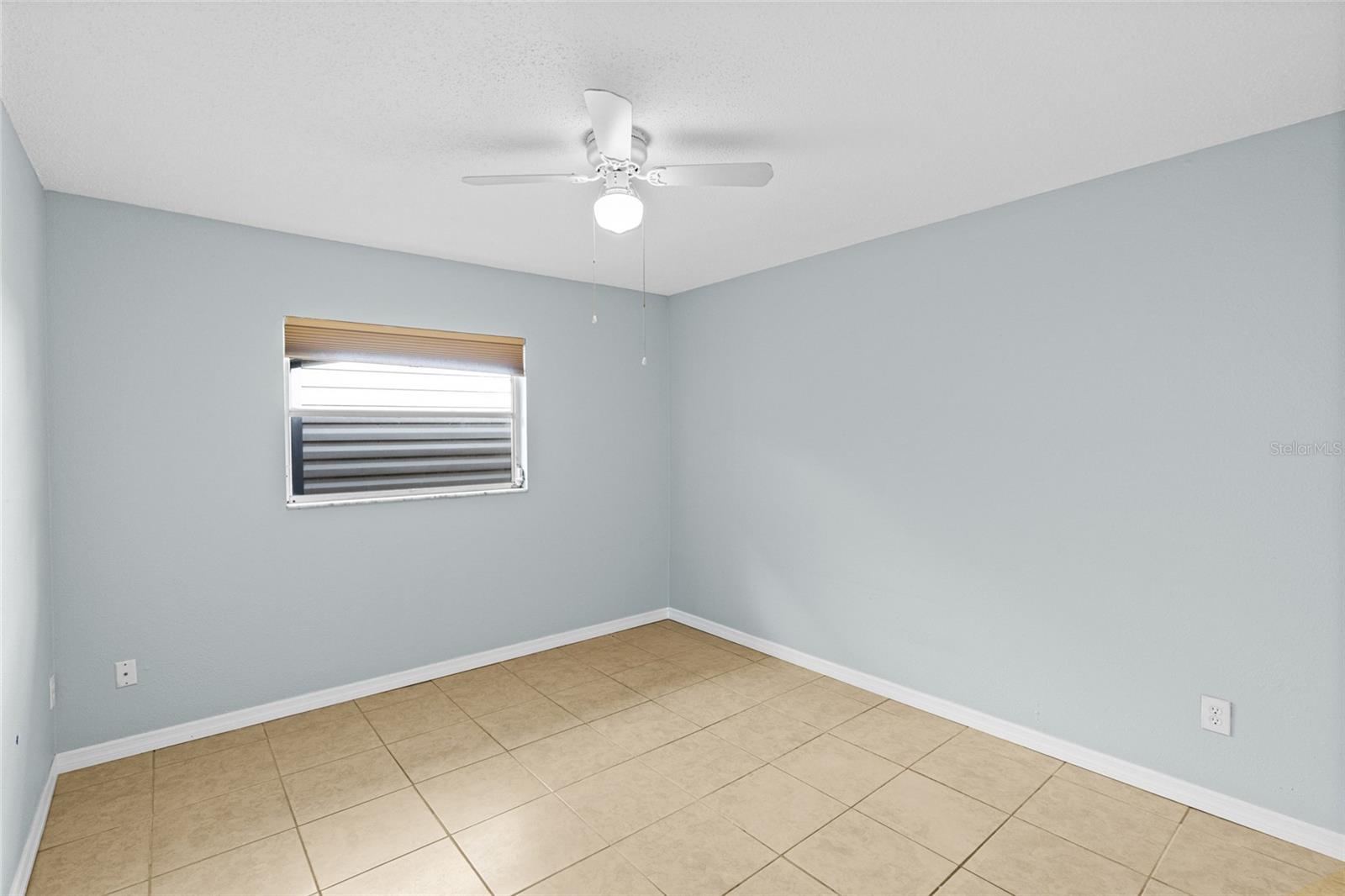 PORT CHARLOTTE SUB 03 - Residential Lease