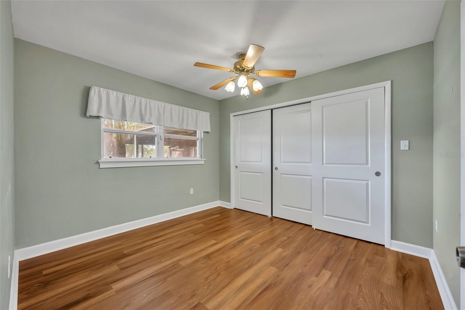 ARDSLEY MANOR - Residential