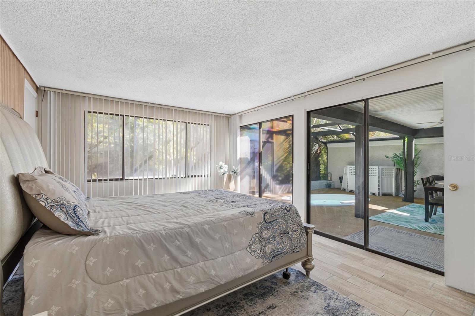 BEACON WOODS VILLAGE - Residential