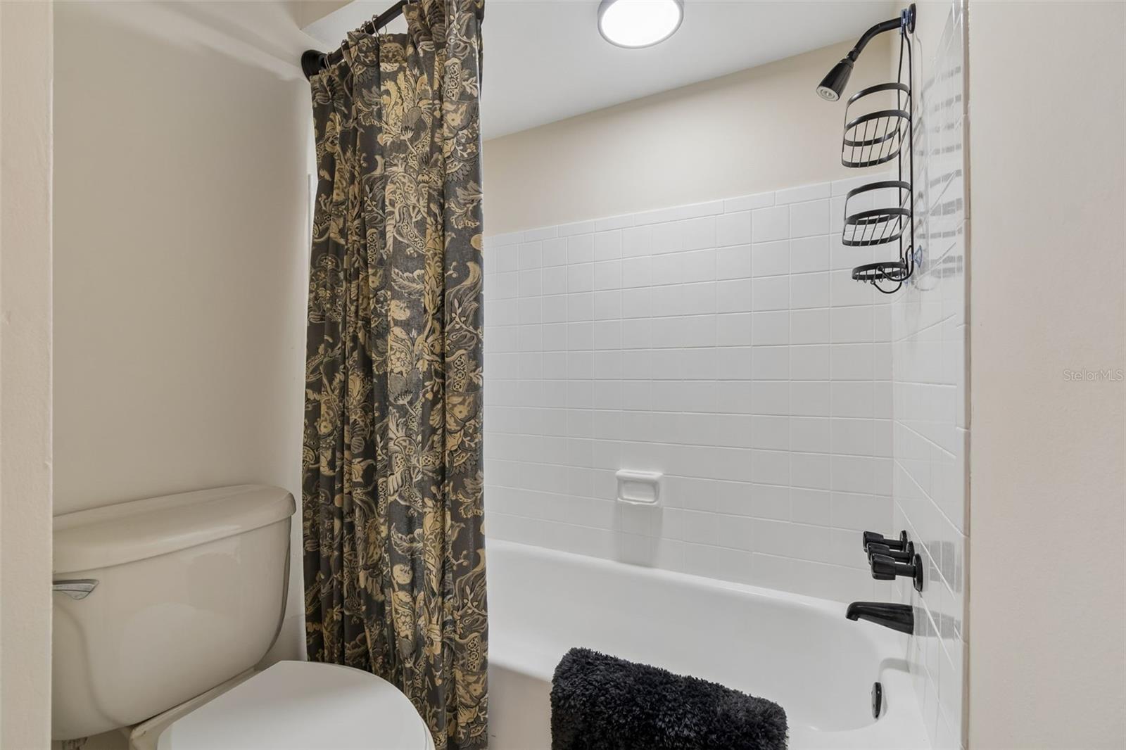 BEACON WOODS VILLAGE - Residential