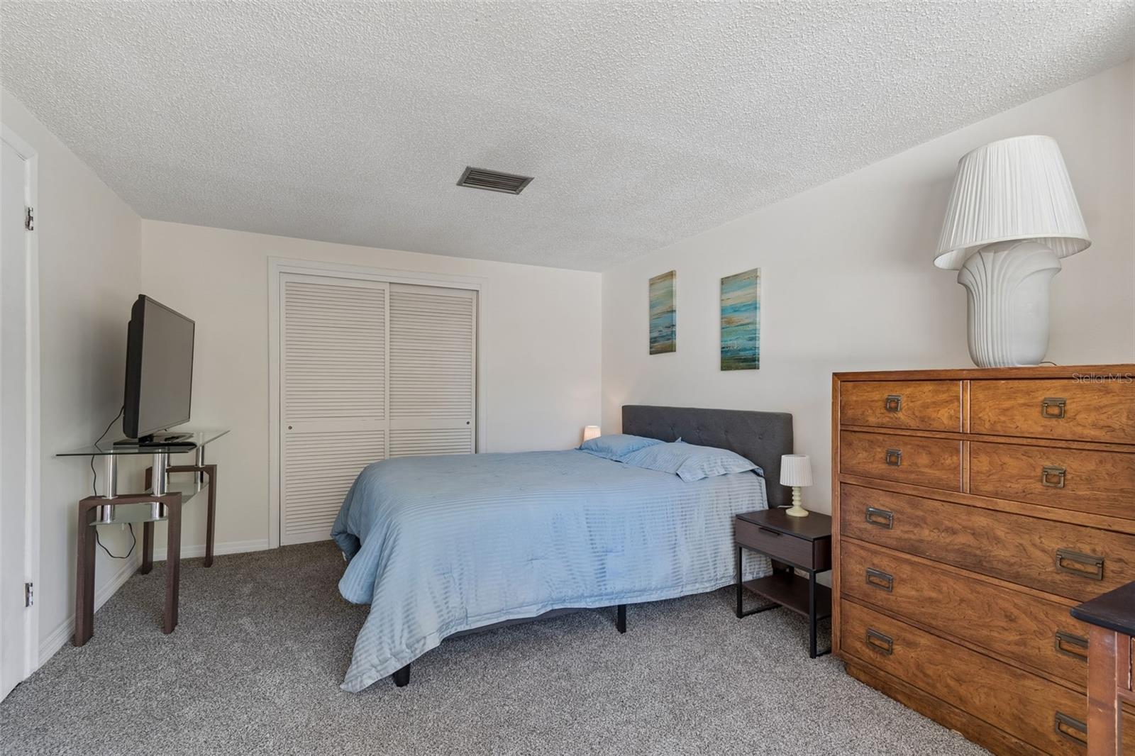 BEACON WOODS VILLAGE - Residential