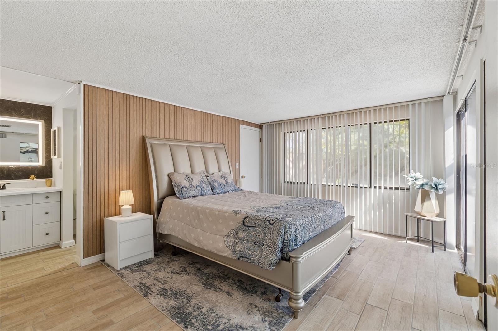 BEACON WOODS VILLAGE - Residential