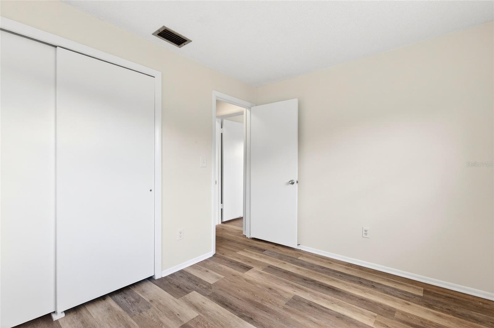 CITRUS SPGS UNIT 02 - Residential