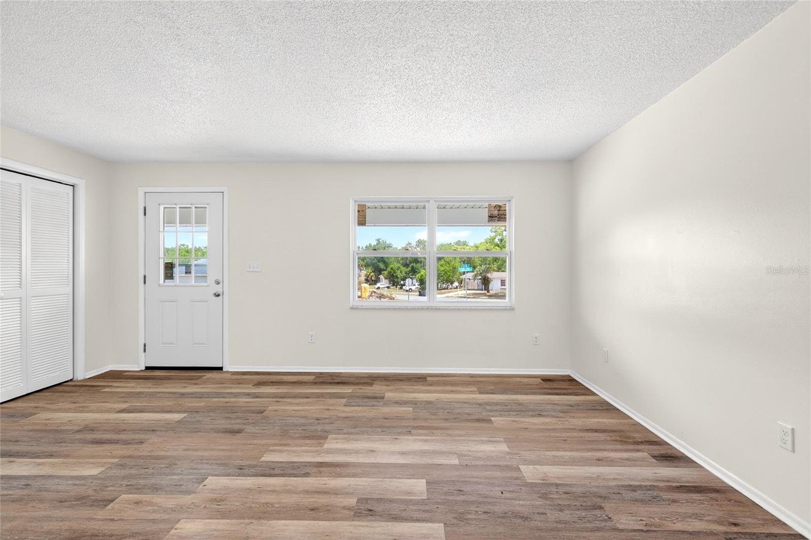 CITRUS SPGS UNIT 02 - Residential