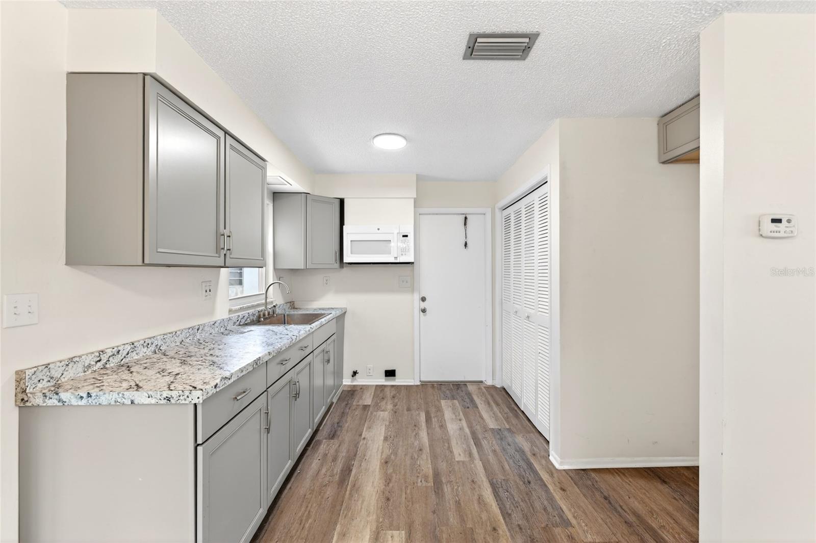 CITRUS SPGS UNIT 02 - Residential