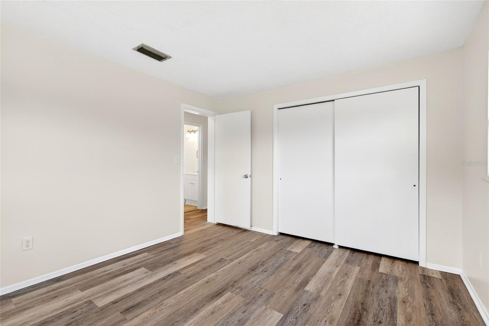 CITRUS SPGS UNIT 02 - Residential