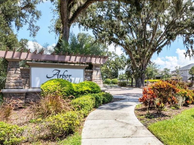 ARBOR OAKS - Residential