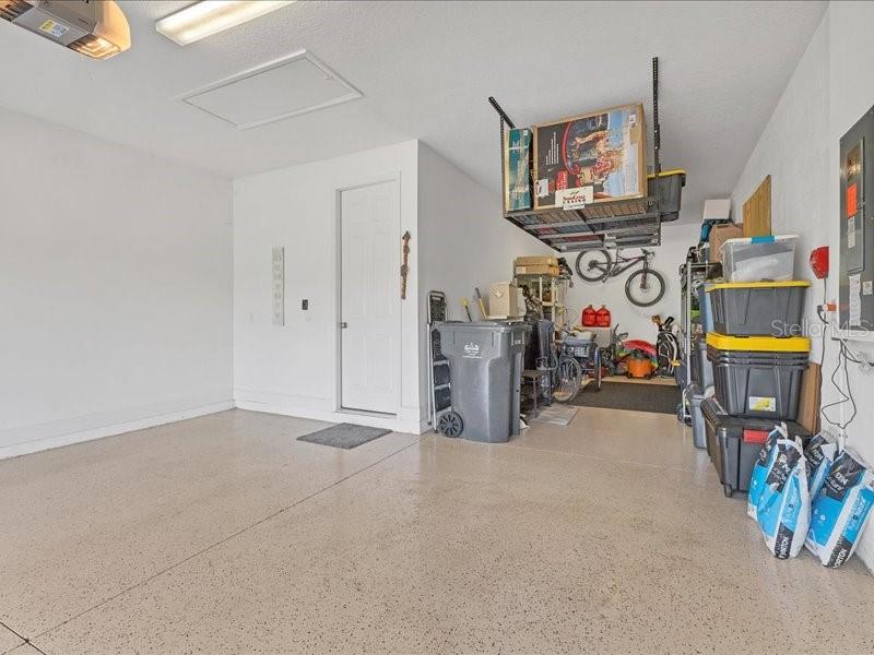 ARBOR OAKS - Residential