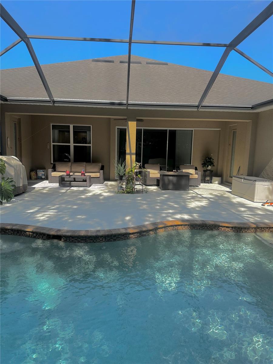 ARBOR OAKS - Residential