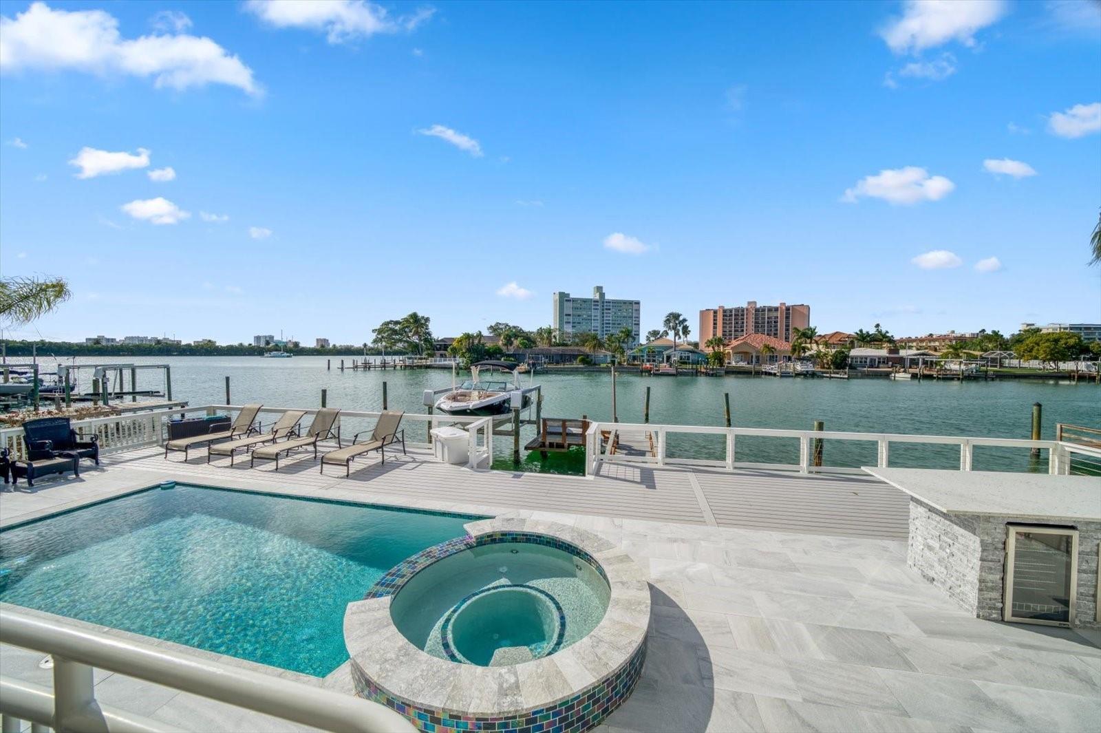 ISLAND ESTATES OF CLEARWATER - Residential