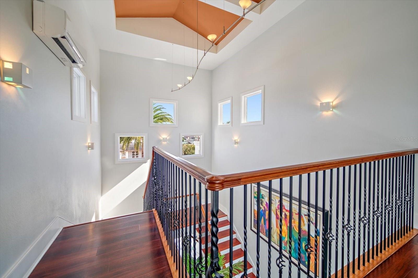 ISLAND ESTATES OF CLEARWATER - Residential