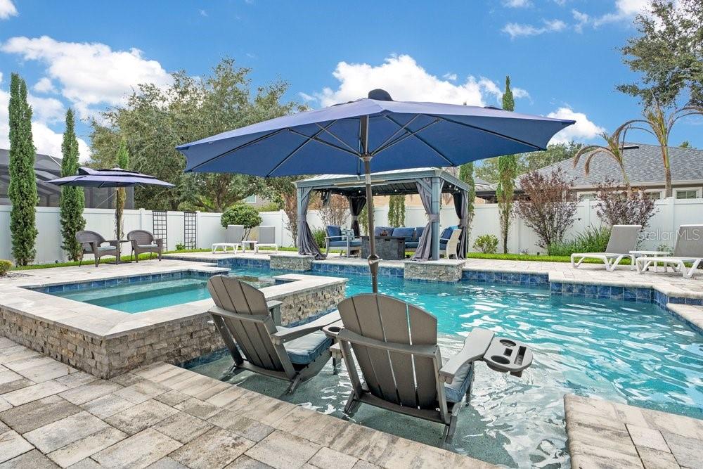 8840 ABBEY LEAF LANE