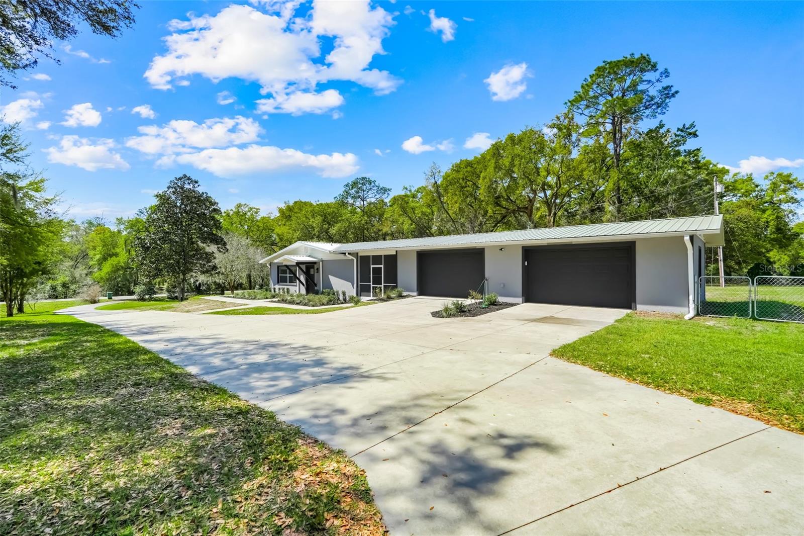 OAK GROVE MOBILE HOMES - Residential