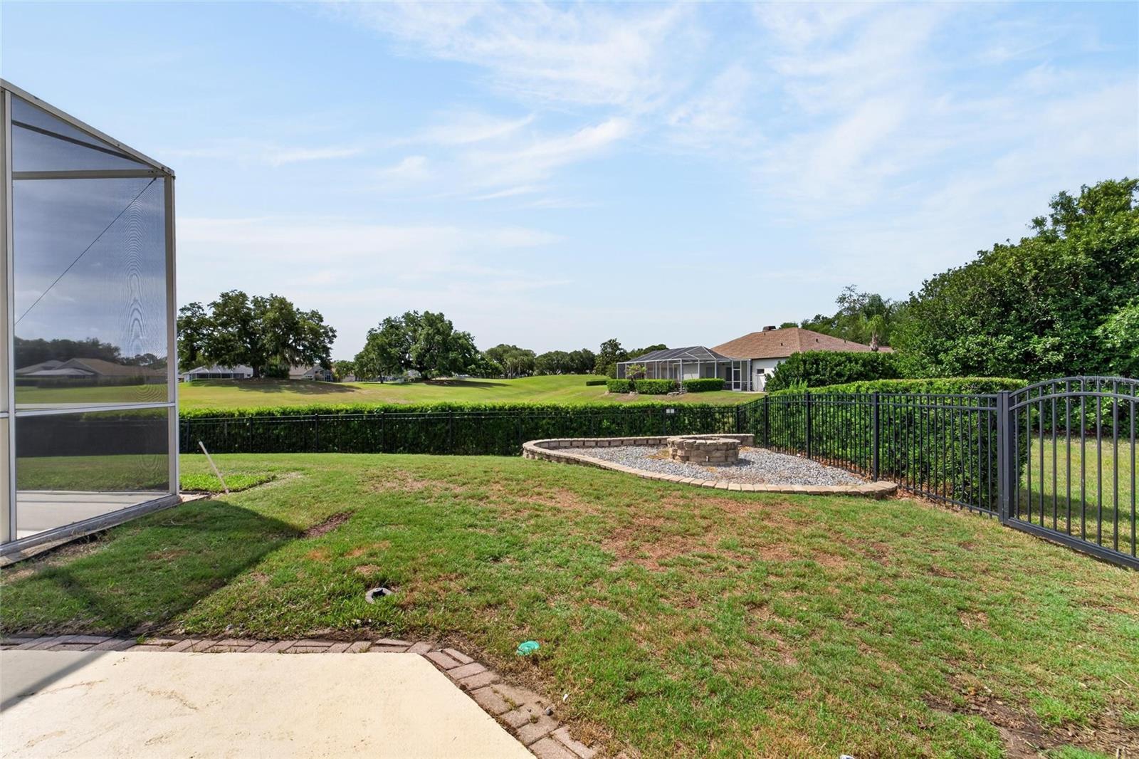 37B RIVER HILLS COUNTRY CLUB PARCEL 11 - Residential