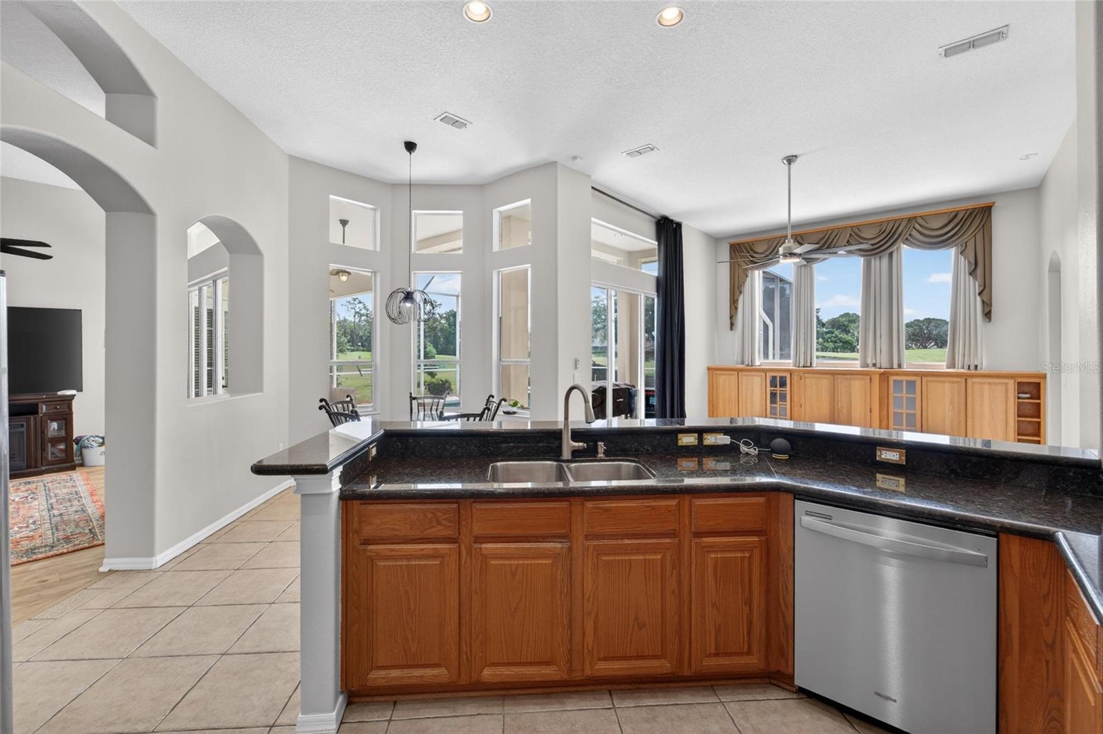 37B RIVER HILLS COUNTRY CLUB PARCEL 11 - Residential