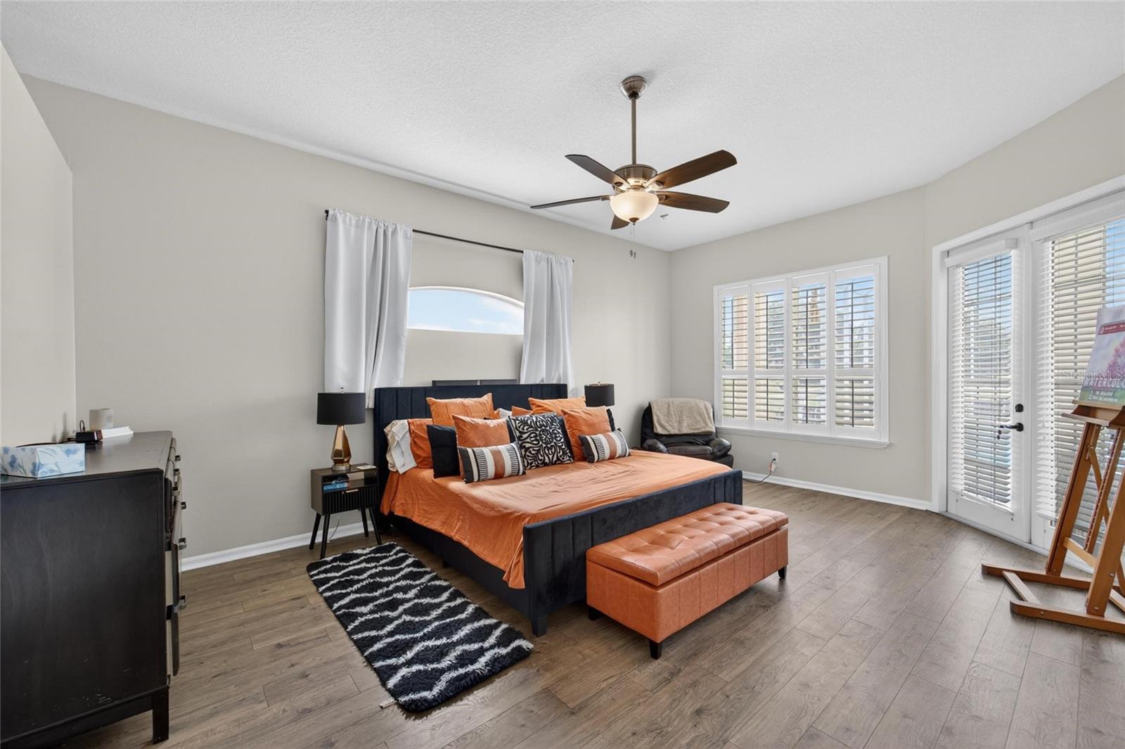 5218 TWIN CREEKS DRIVE