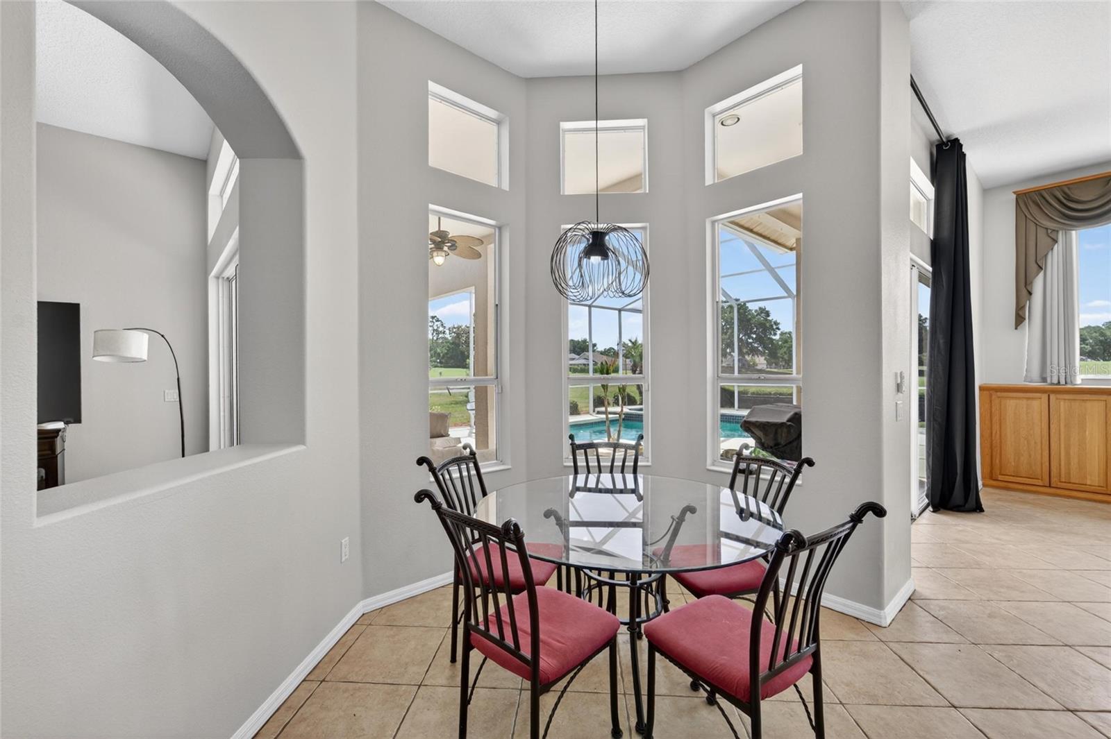 37B RIVER HILLS COUNTRY CLUB PARCEL 11 - Residential