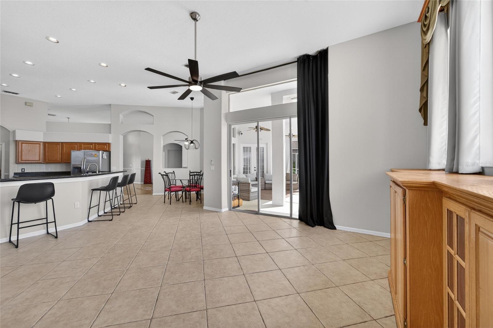 37B RIVER HILLS COUNTRY CLUB PARCEL 11 - Residential