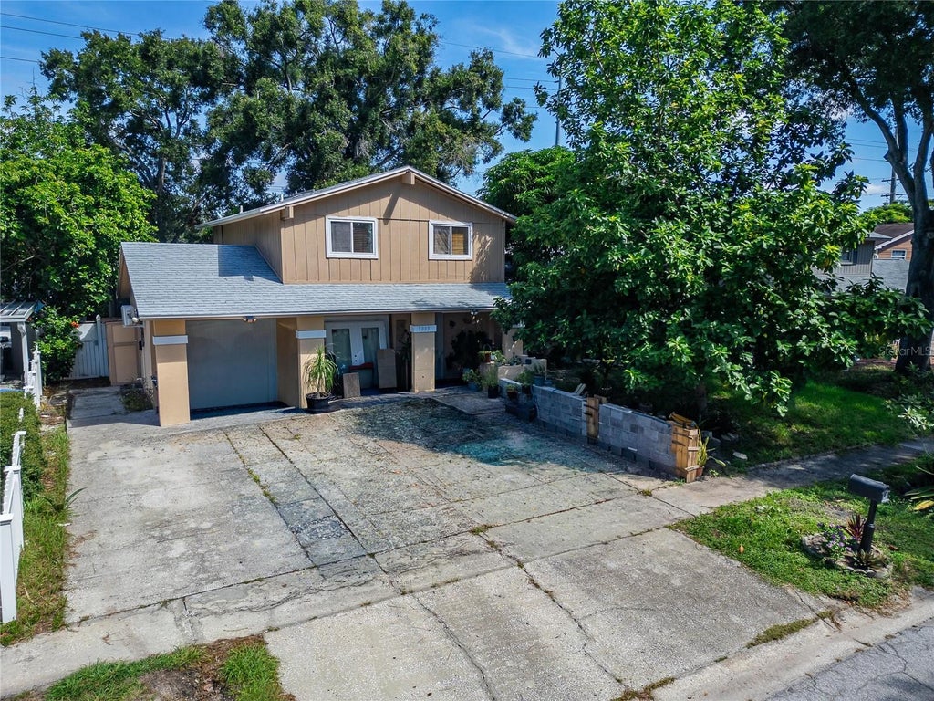 Photo of 7003 Summerbridge Drive, Tampa, FL 33634 (MLS # TB8553338)