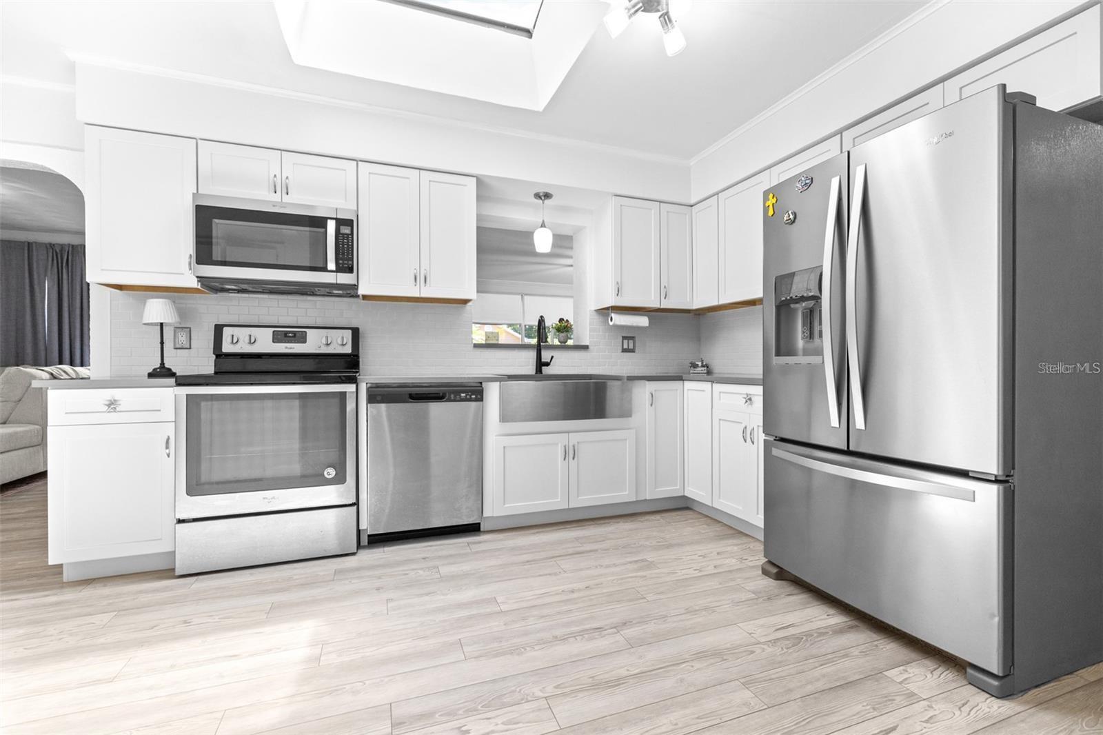 ELOISE WOODS LAKE ROY UNIT - Residential