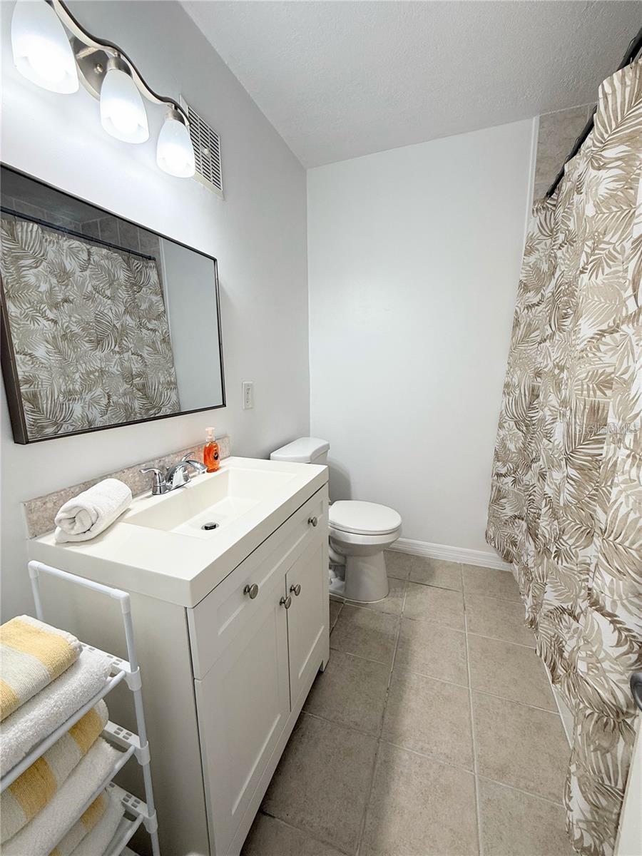 ELOISE WOODS LAKE ROY UNIT - Residential