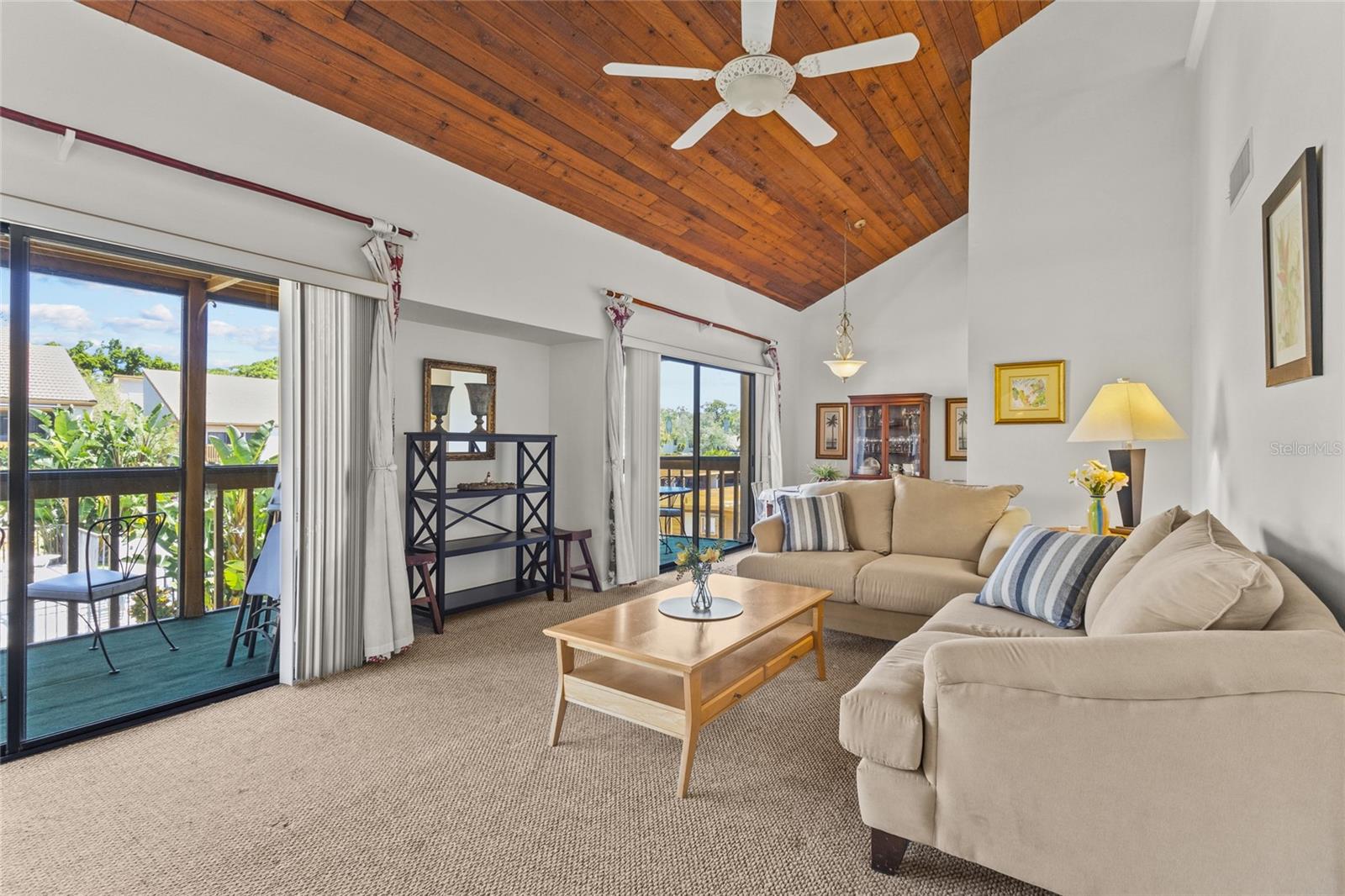 WILLOW GREEN - Residential