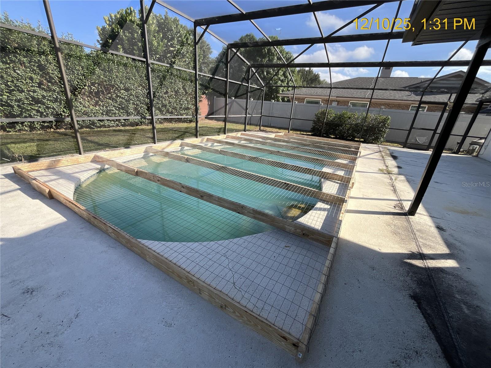 LAKE CONWAY SHORES - Residential